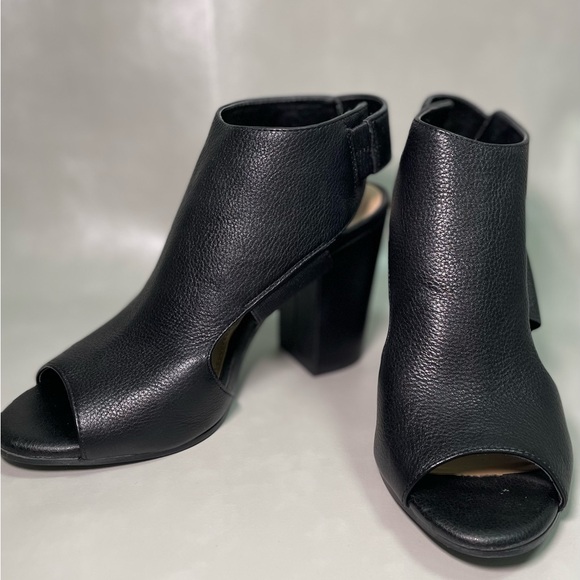 Gianni Bini Black Leather Peep-toe Booties - Picture 1 of 6